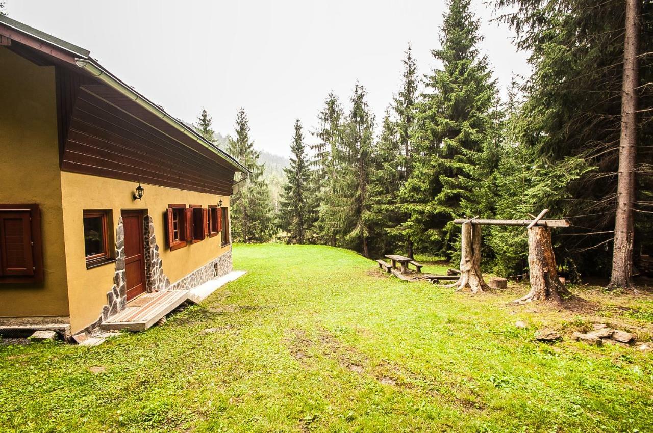 Ujastraba Vychodná Exterior foto
